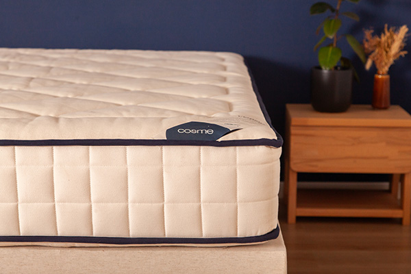 Matelas hybride en latex naturel et ressorts